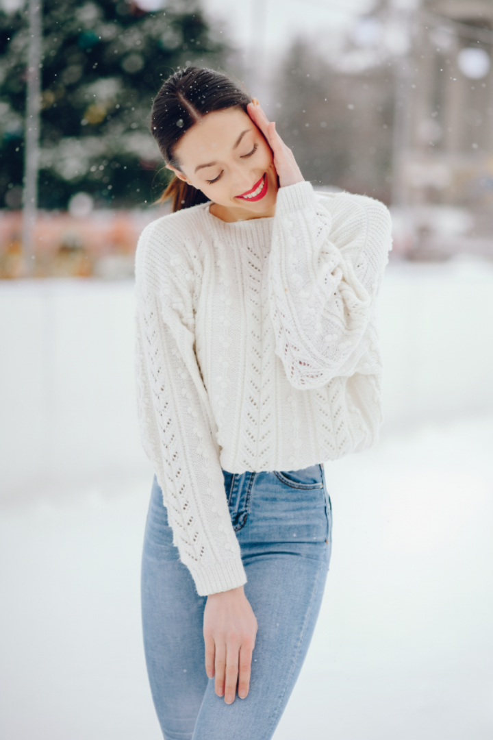 Women's Sweaters and Sweatshirts