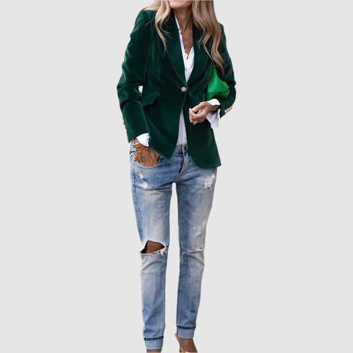 Natálie – Elegant Velvet Blazer
