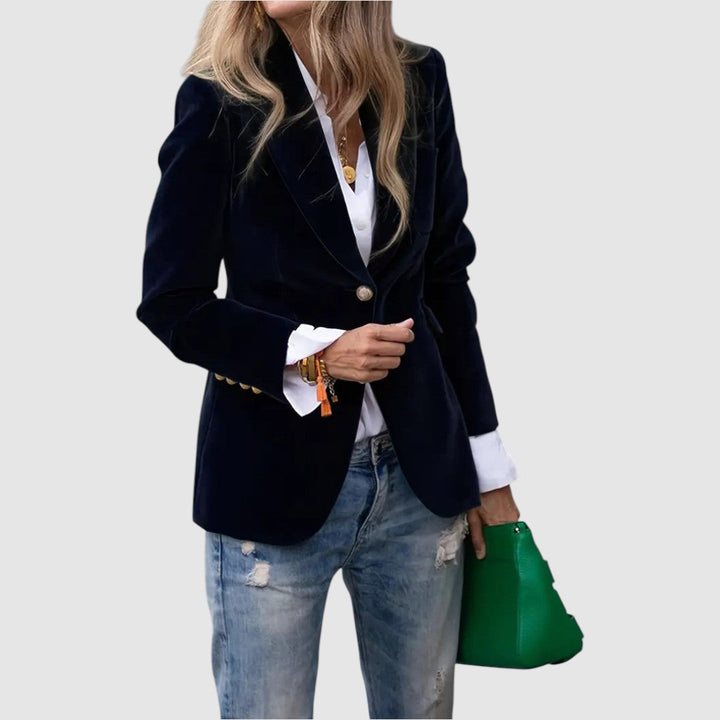 Natálie – Elegant Velvet Blazer