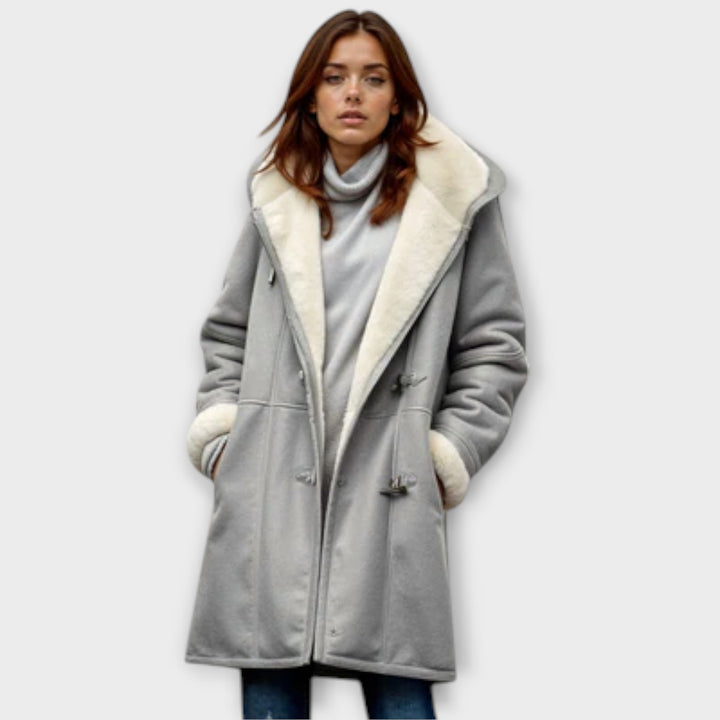 Antonia – Warm Faux Fur Coat
