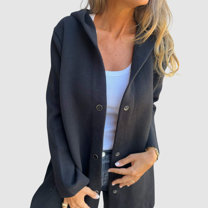 Aneta – Elegant Minimalist Coat