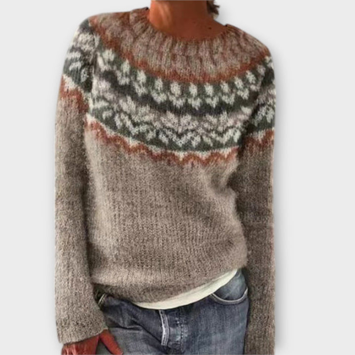 Vintage Cable Knit Sweater – Retro-Inspired Artisan Knit με Authentic Vintage Retro Character, Universal Casual to Cosy Evening Styling, High Quality Artisan Craftsmanship και Timeless Expressive Personal Style
