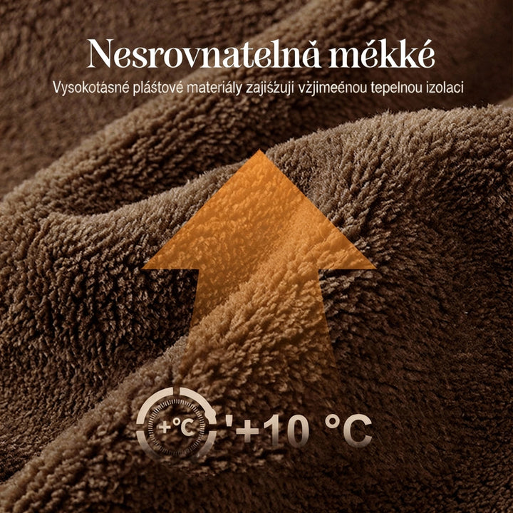 Karolína – Comfortable Hooded Coat