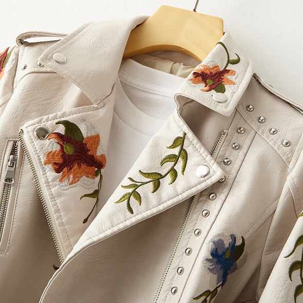 Lidia™ | Retro Floral Coat