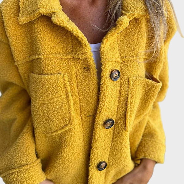 Liliana – Short Lapel Jacket